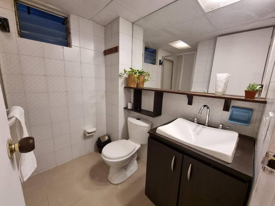El Jardin De Manila Apartman Medellín Kültér fotó