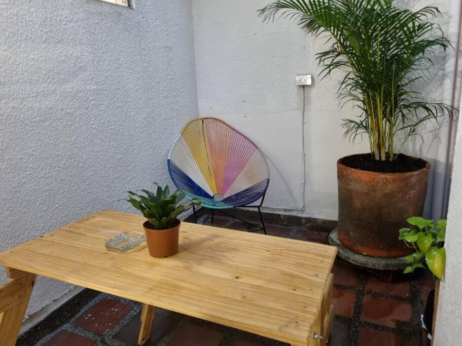 El Jardin De Manila Apartman Medellín Kültér fotó